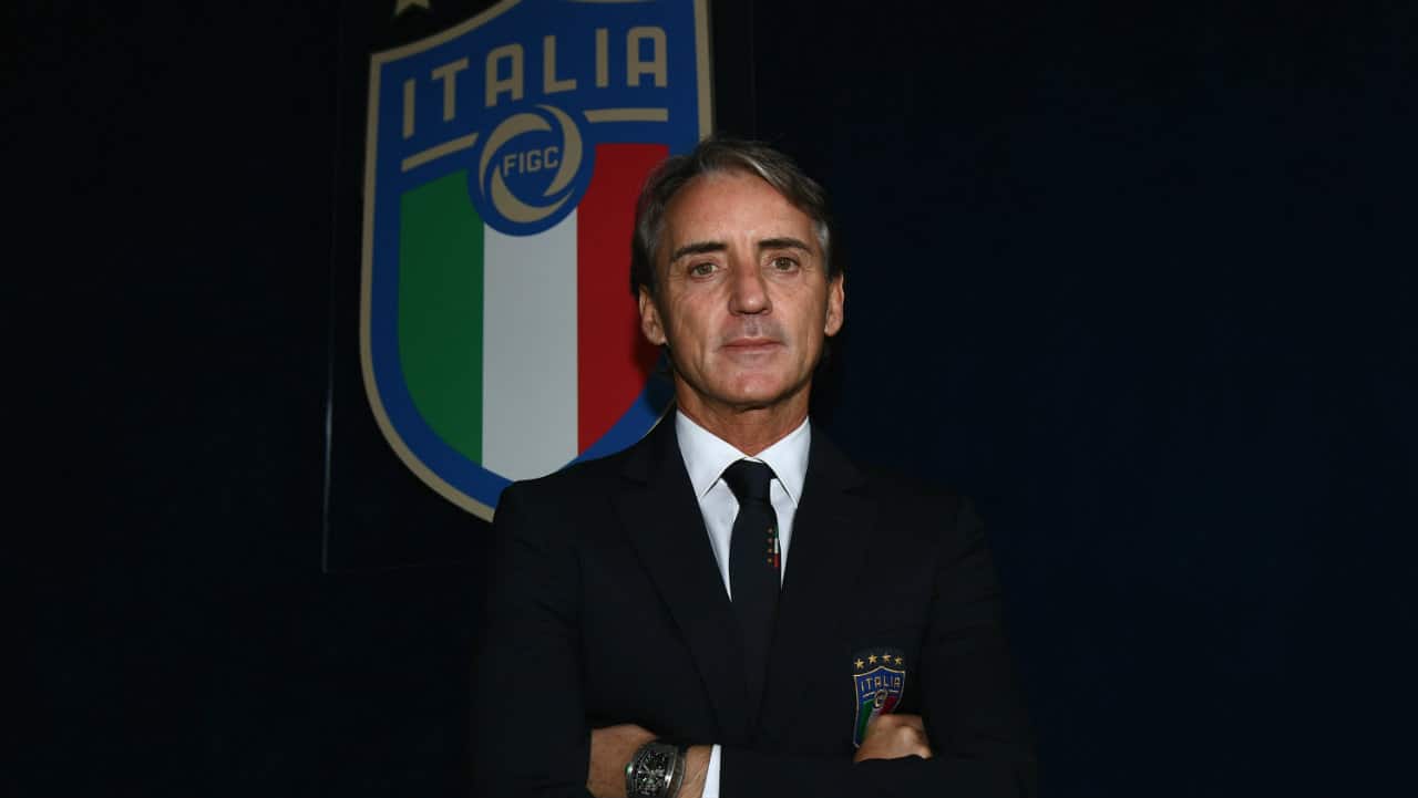 Mancini: &ldquo;H&aacute; algum tempo n&atilde;o temos superestrelas que a It&aacute;lia teve por tantos anos&rdquo;