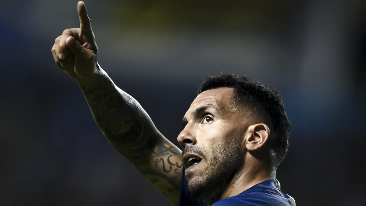 Tevez critica a Conmebol: &ldquo;Eles tiraram o nosso sonho de jogar a final no nosso pa&iacute;s&rdquo;