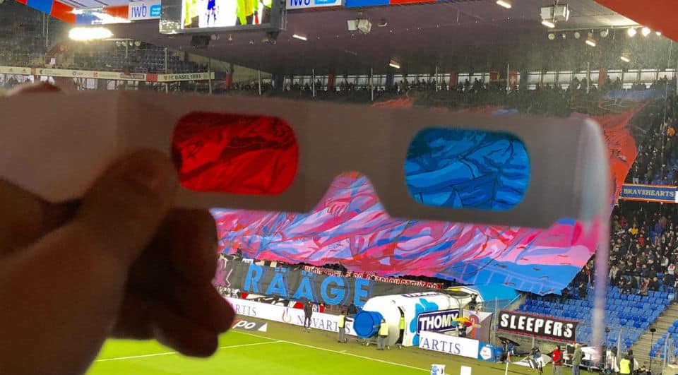O Basel criou um bandeir&atilde;o simplesmente genial: 2-em-1, vis&iacute;vel apenas com &oacute;culos 3-D