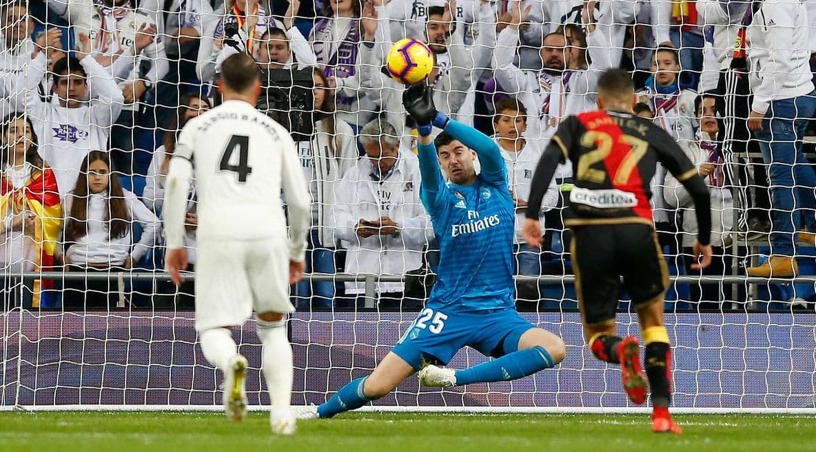 Por enquanto, Courtois compensa sua contrata&ccedil;&atilde;o ao evitar mais vexames do Real Madrid
