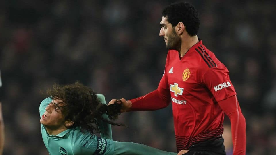 Para Fellaini, Manchester United paga por erro de ter demitido Mourinho