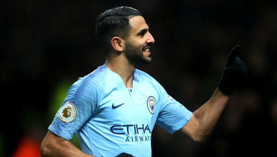 Mahrez tamb&eacute;m deslumbra no City e comanda a apertada vit&oacute;ria sobre o Watford