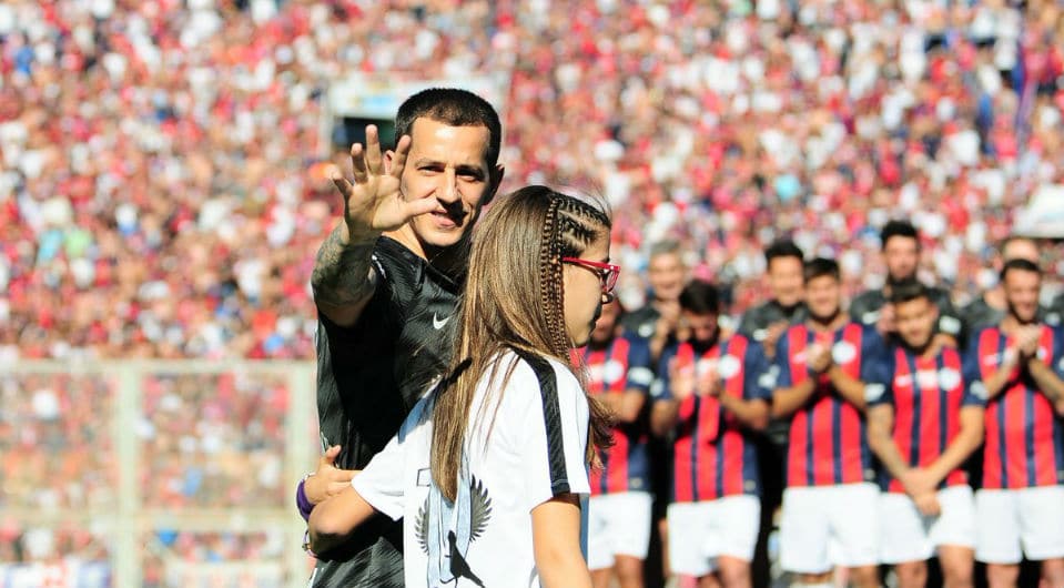 Lenda inigual&aacute;vel do San Lorenzo, Romagnoli se despediu do futebol com todas as honras