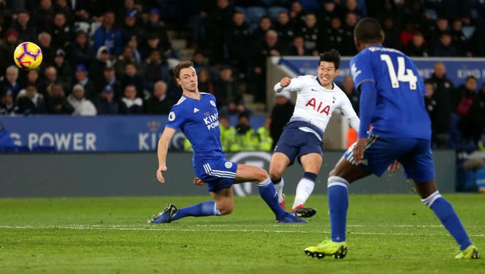 Da viol&ecirc;ncia do petardo &agrave; sutileza da assist&ecirc;ncia, Son deu tr&ecirc;s pontos ao Tottenham