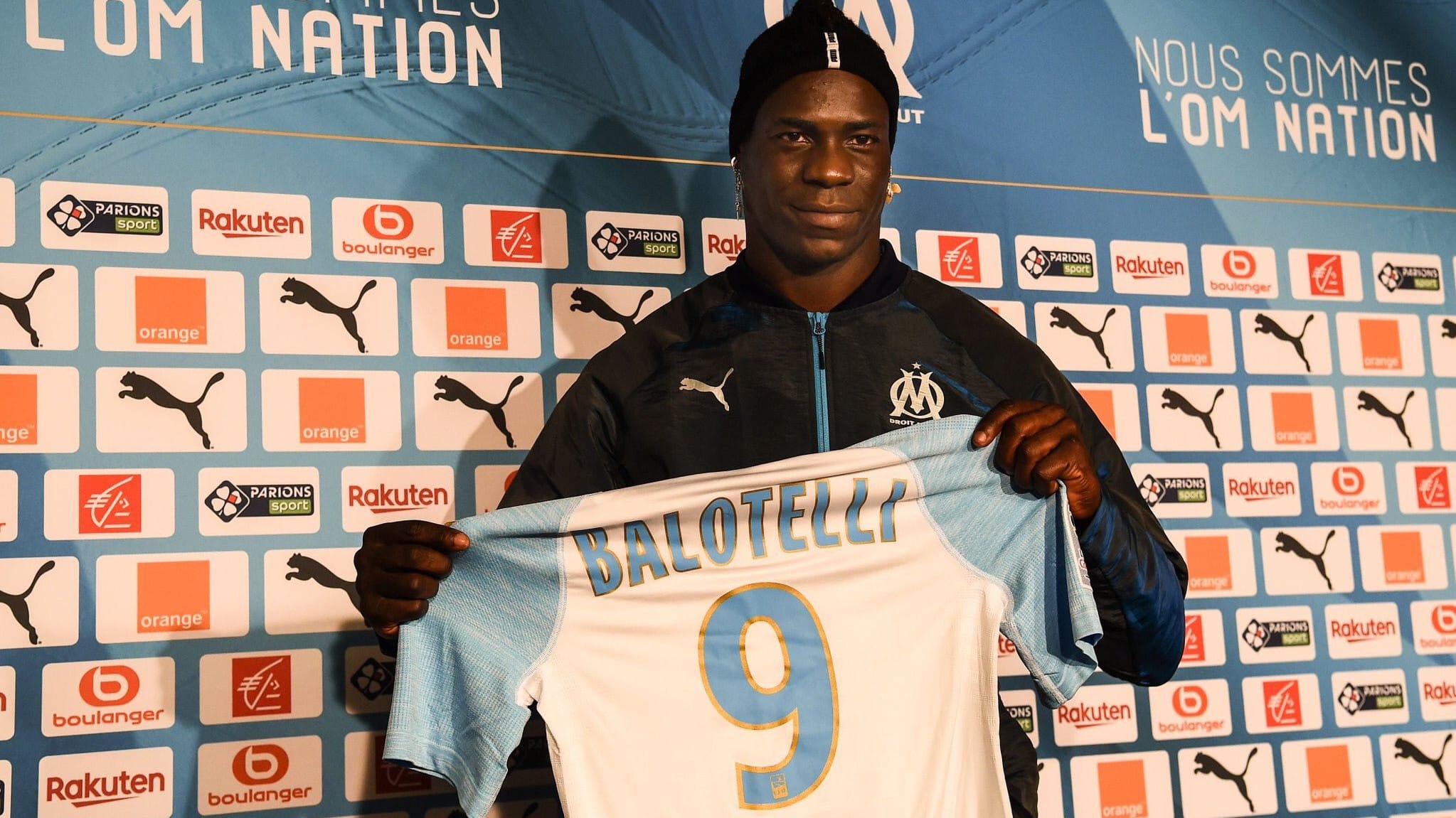 Finalmente, Mario Balotelli vai para o Olympique de Marseille e ter&aacute; cinco meses para provar seu valor