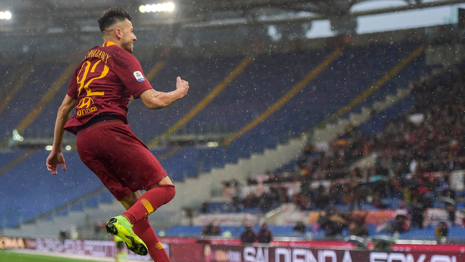 Roma ensaia trope&ccedil;o diante do Torino, mas consegue uma importante vit&oacute;ria