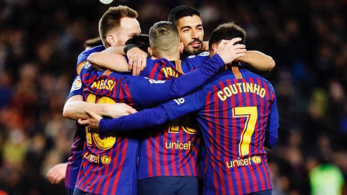 Barcelona vence o Eibar, com o 400&ordm; gol de Messi em La Liga