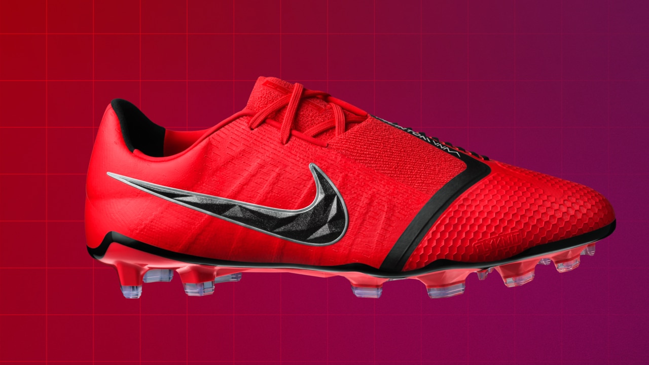 Nike apresenta chuteira Phantom Venom, focada na arte da finaliza&ccedil;&atilde;o e que promete ser mais precisa