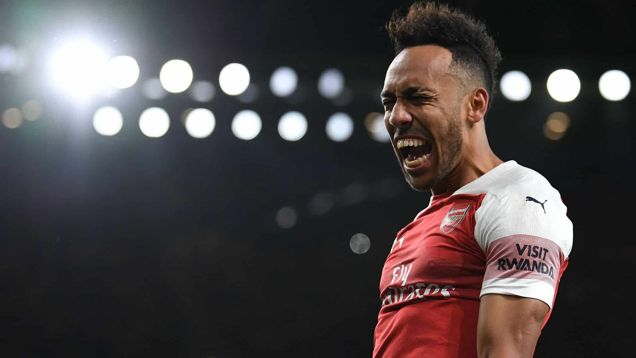 Aubameyang: &ldquo;A bola est&aacute; com o Arsenal para a renova&ccedil;&atilde;o do meu contrato&rdquo;