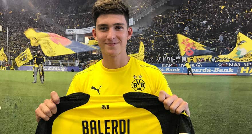 A contrata&ccedil;&atilde;o de Balerdi indica os olhares do Dortmund tamb&eacute;m &agrave;s promessas da Am&eacute;rica do Sul