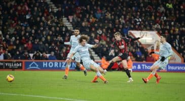 O Bournemouth fez seu jogo perfeito e amassou o Chelsea, anotando quatro gols só no segundo tempo