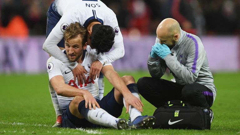 A les&atilde;o de Kane oferece a pior preocupa&ccedil;&atilde;o poss&iacute;vel ao Tottenham nos pr&oacute;ximos dois meses