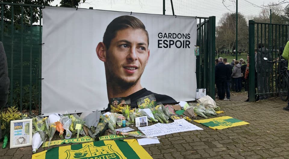 Buscas por Sala e piloto s&atilde;o encerradas: &ldquo;Chances de sobreviv&ecirc;ncia s&atilde;o extremamente remotas&rdquo;