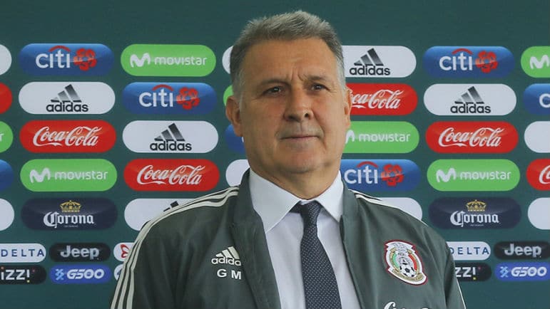 Contra a maldi&ccedil;&atilde;o do quinto jogo, M&eacute;xico aposta na experi&ecirc;ncia de Tata Martino
