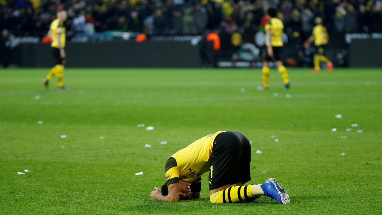 Dortmund toma empate do Hoffenheim depois de abrir 3 a 0, Bayern vence e reduz diferen&ccedil;a para cinco pontos