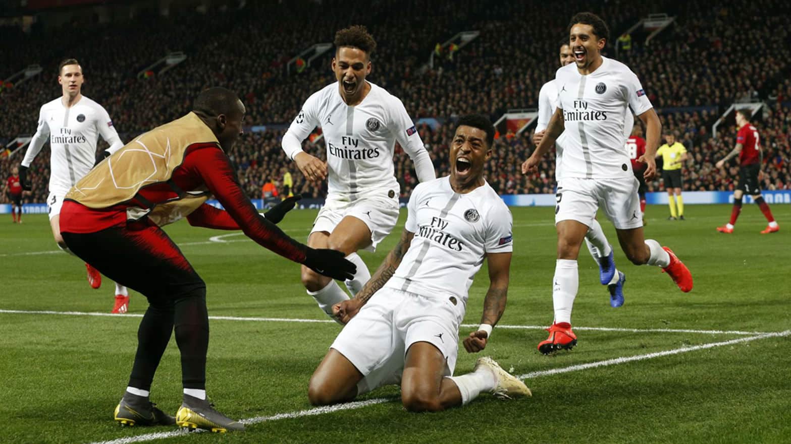 PSG voou no segundo tempo e saiu de Old Trafford com um grande resultado