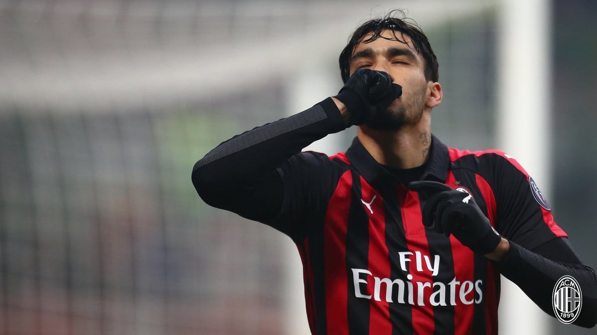 Paquet&aacute; marca seu primeiro gol em vit&oacute;ria do Milan e se emociona ao homenagear garotos do Flamengo