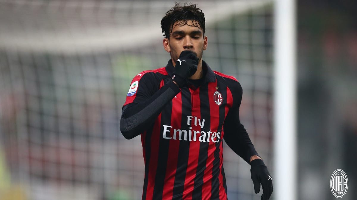 Lucas Paquet&aacute;: &ldquo;Eu amo ser parte do Milan, eu amo a comida na It&aacute;lia e a beleza da l&iacute;ngua italiana&rdquo;