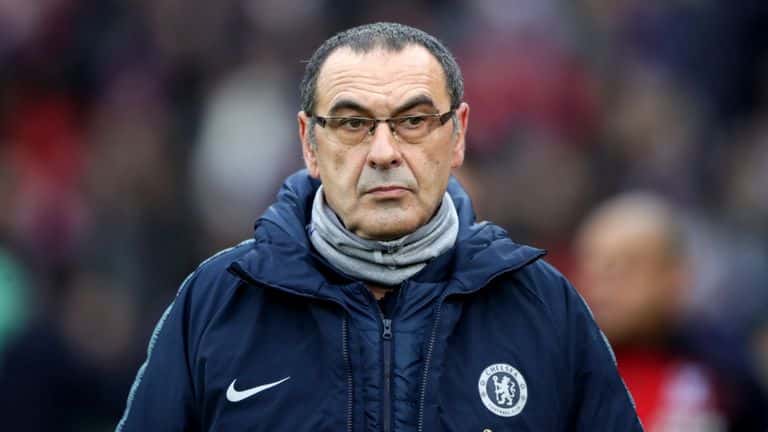 Carragher critica mentalidade do time de Sarri: &ldquo;Ele transformou o Chelsea no Arsenal&rdquo;