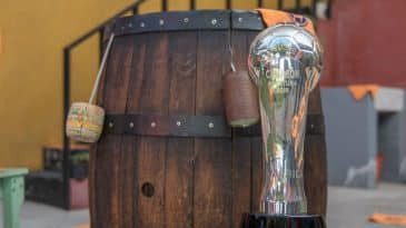 Nos 90 anos de Chespirito, o América homenageou seu torcedor ilustre na Vila do Chaves