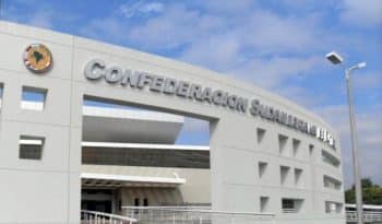 É inacreditável como não existem limites à desorganização da Conmebol