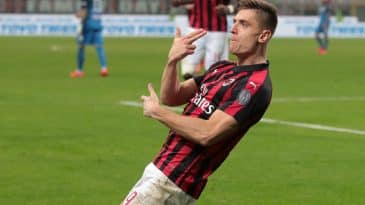 Com mais um gol de Piatek, Milan vence o Empoli e se aproxima da Inter