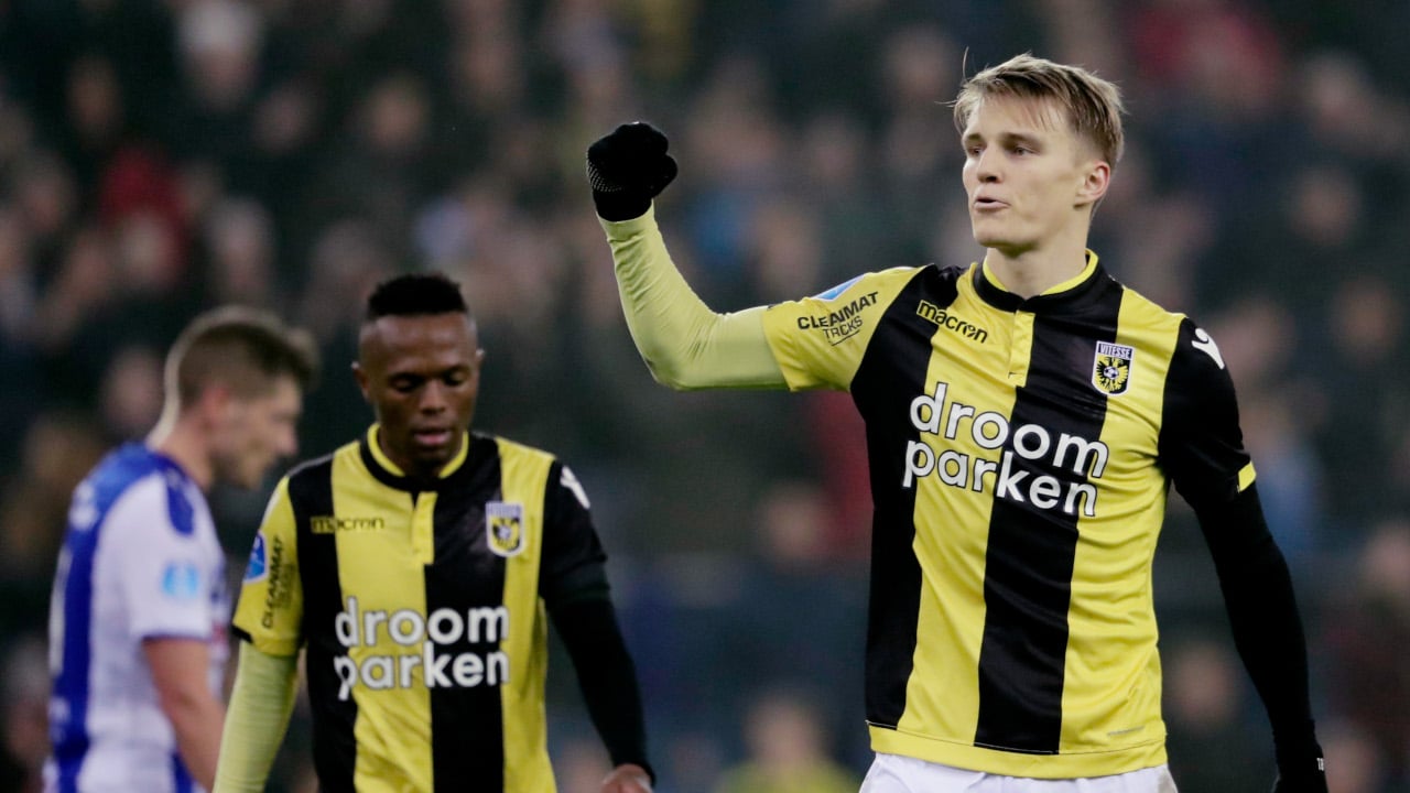 Destaque no Vitesse e especulado no Ajax, Odegaard &eacute; sincero: &ldquo;N&atilde;o acho que eu valha &euro; 20 milh&otilde;es&rdquo;