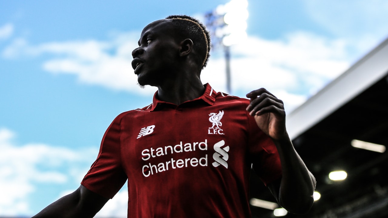 Sadio Mané não gosta de vida noturna e nem de videogame: “Nunca gostei, nunca joguei”