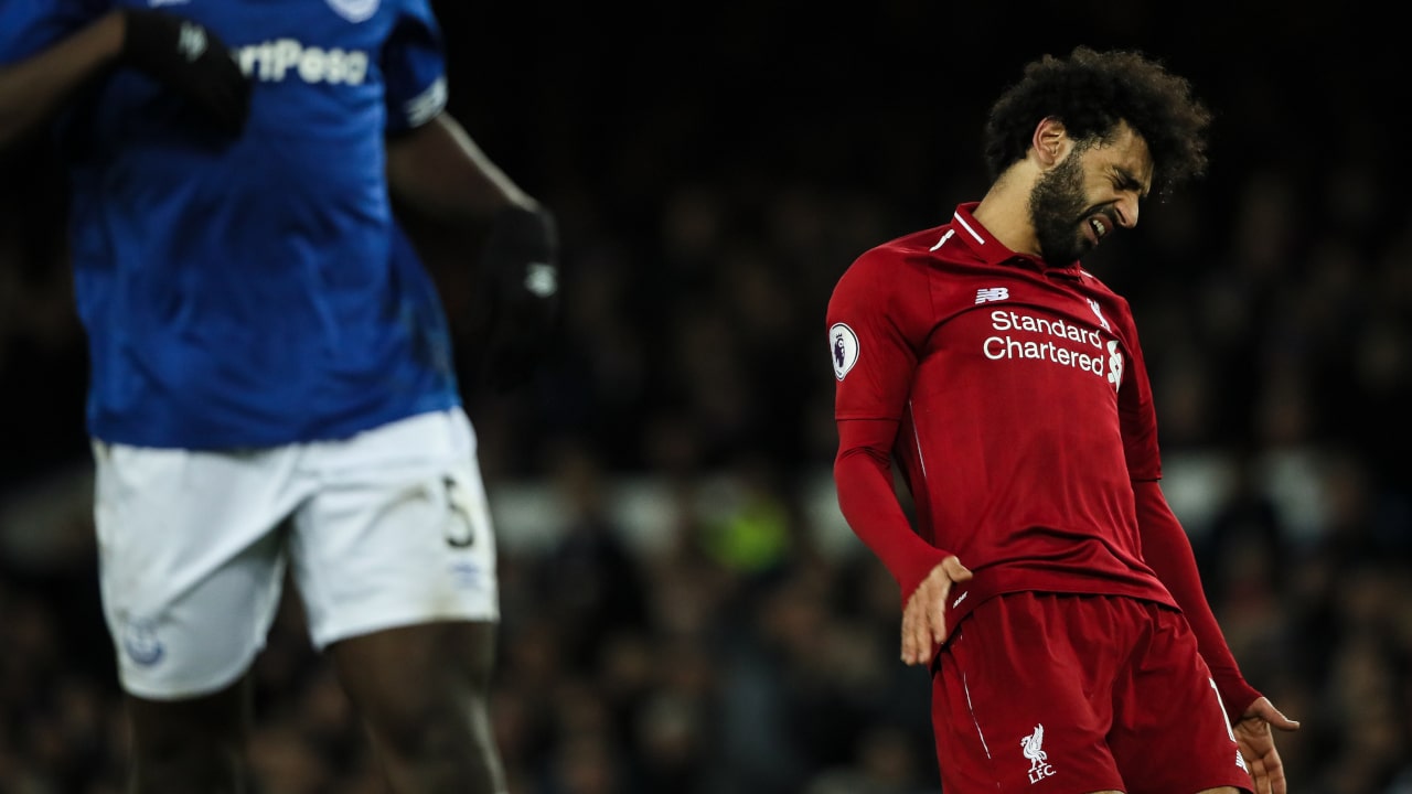 Liverpool s&oacute; empata com Everton e perde a lideran&ccedil;a da Premier League para o Manchester City