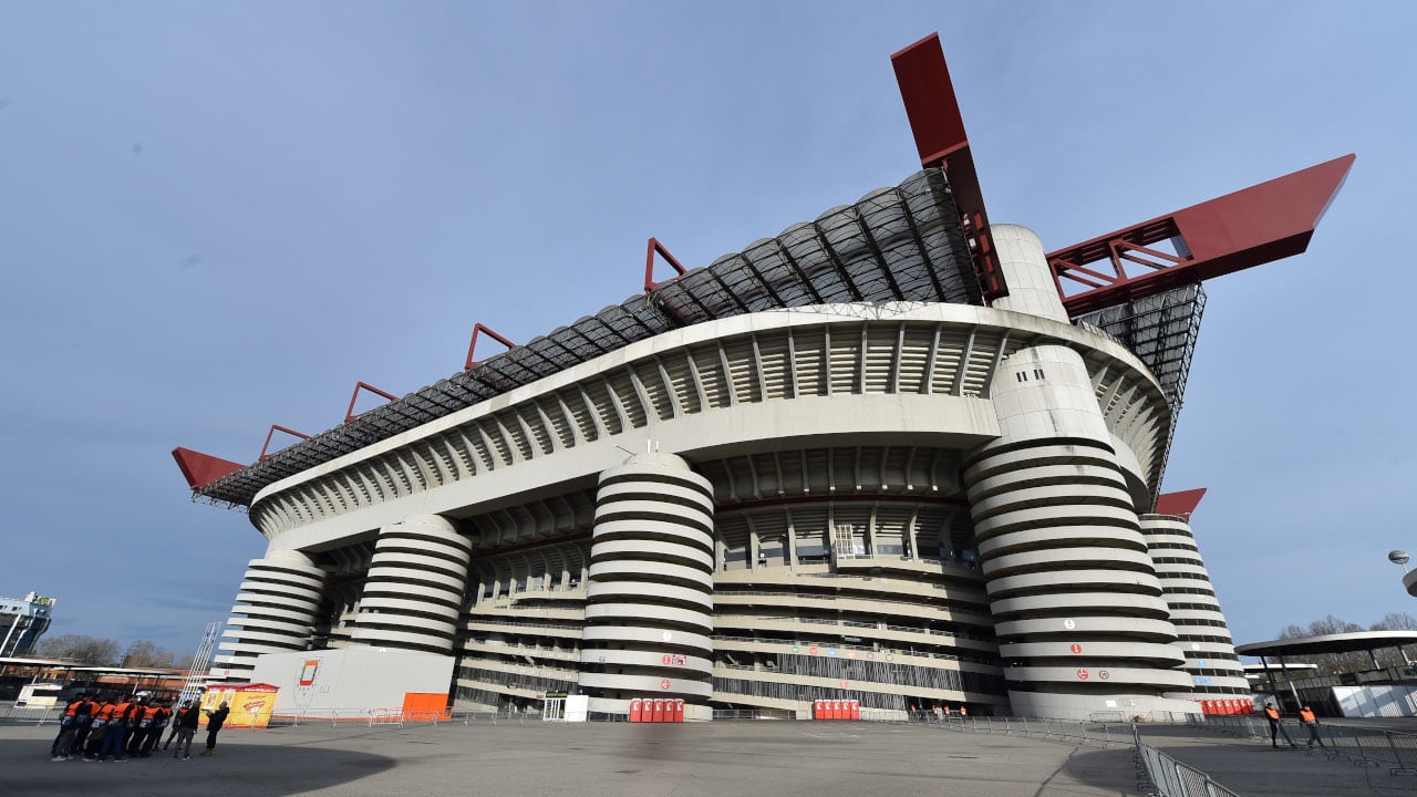 Diante da ideia de novo est&aacute;dio, prefeito de Mil&atilde;o prefere que Milan e Inter reformem San Siro
