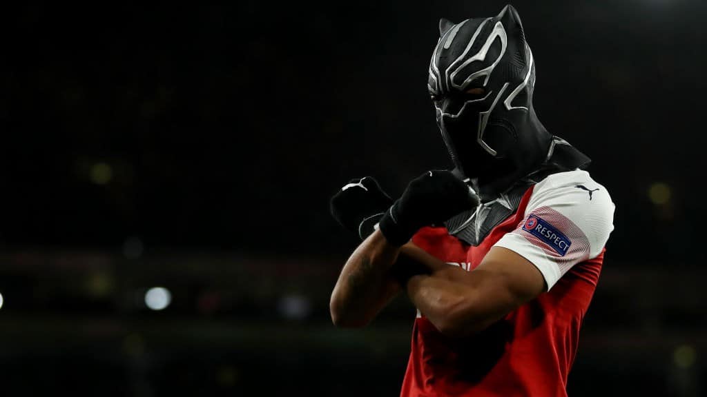 Aubameyang encarnou o Pantera Negra para colocar o Arsenal nas quartas da Liga Europa