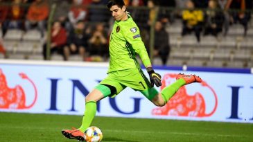 Que semana! Courtois falha feio, mas Bélgica consegue vencer a Rússia