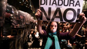 Ditadura nunca mais: as relações entre futebol e a ditadura militar no Brasil