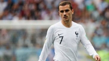 Griezmann e Pogba combinam para fazer um golaço na vitória da França