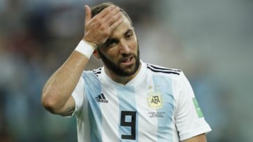 “Para a alegria de muitos”, Higuaín anuncia aposentadoria da seleção argentina