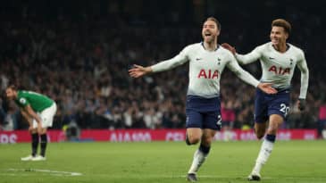 Chute preciso de Eriksen quebra cadeado do Brighton e Tottenham arranca vitória aos 88 minutos