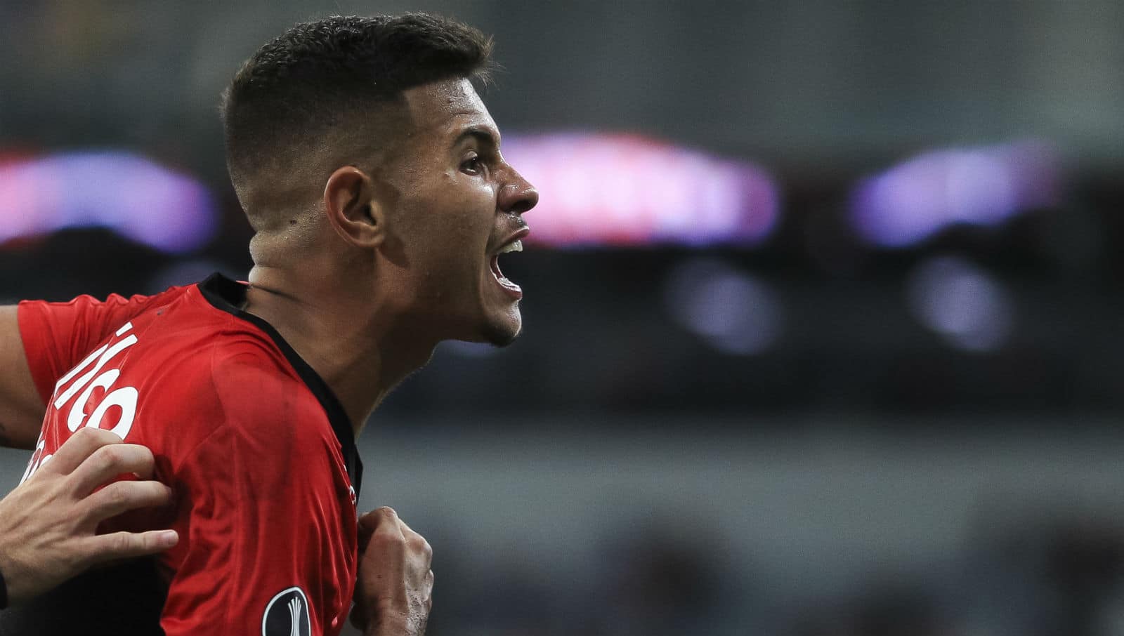 Mesmo com o placar magro, o Furacão conquistou mais um triunfo para se respaldar na Libertadores
