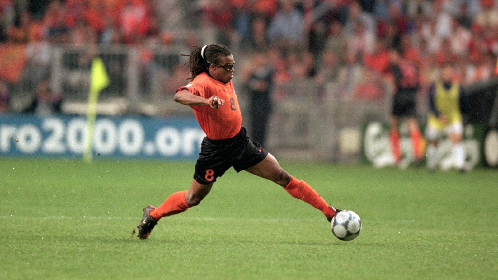 Uma breve lembran&ccedil;a das fases arrebatadoras de Edgar Davids por Ajax e Juventus