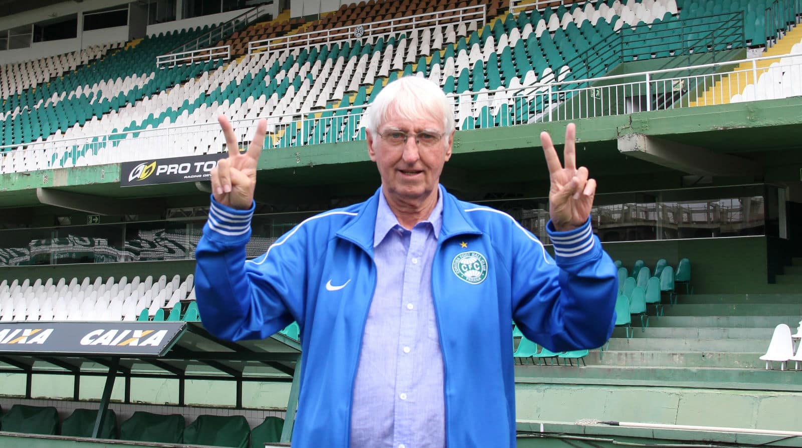O Coritiba abrir&aacute; seus port&otilde;es para uma grande homenagem a Dirceu Kr&uuml;ger na estreia da S&eacute;rie B