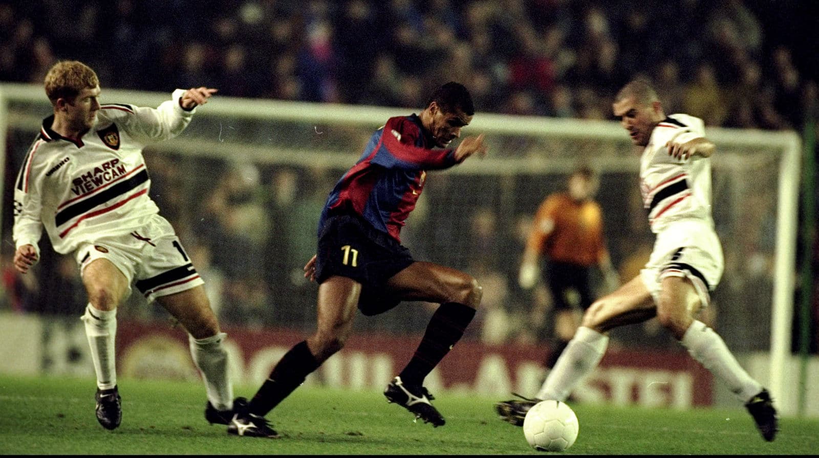 As apoteoses de Beckham e Rivaldo no Bar&ccedil;a x United, em duas noites abarrotadas de gols pela Champions