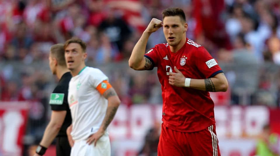 O Werder Bremen bem que resistiu, mas o Bayern arrancou uma vit&oacute;ria chorada para seguir no topo