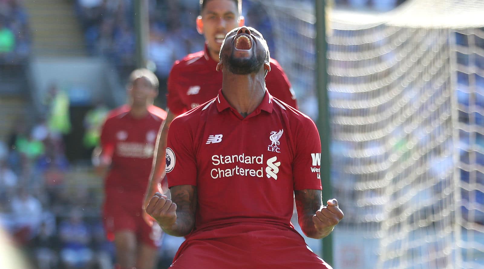 Wijnaldum revela que usa a camisa 5 em homenagem ao seu jogador favorito, Zidane