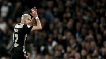 Ziyech simbolizou um Ajax não só fatal com a bola, mas sufocante sem ela
