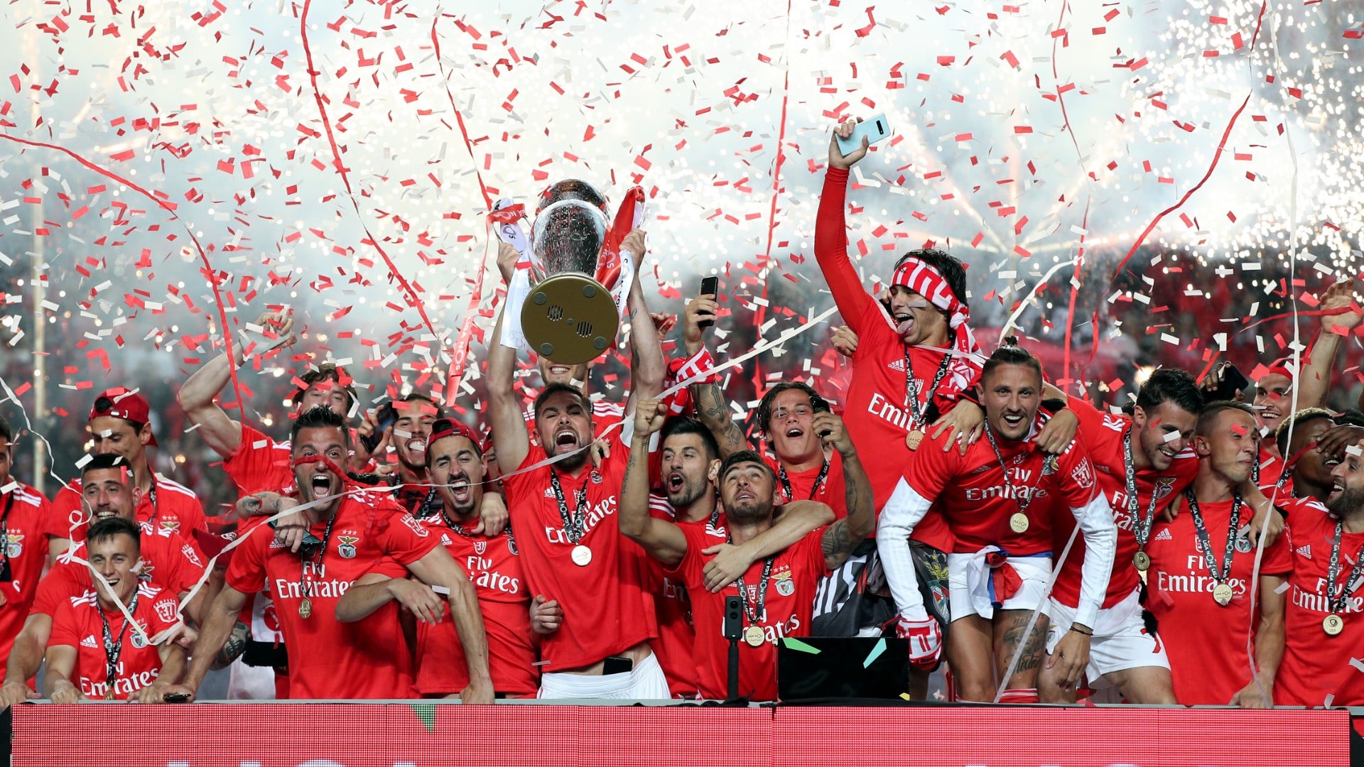 O 37º título do Benfica veio em uma temporada de reconstrução e apostando na base
