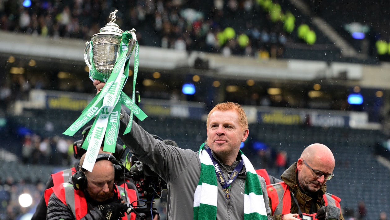 Neil Lennon deu sequ&ecirc;ncia &agrave; m&aacute;quina de t&iacute;tulos de Rodgers e levou Celtic &agrave; in&eacute;dita &ldquo;tr&iacute;plice coroa das tr&iacute;plices coroas&rdquo;
