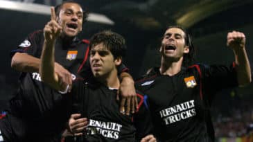 Volta de Juninho ao Lyon é uma bela ocasião para relembrarmos todos seus gols de falta na Champions