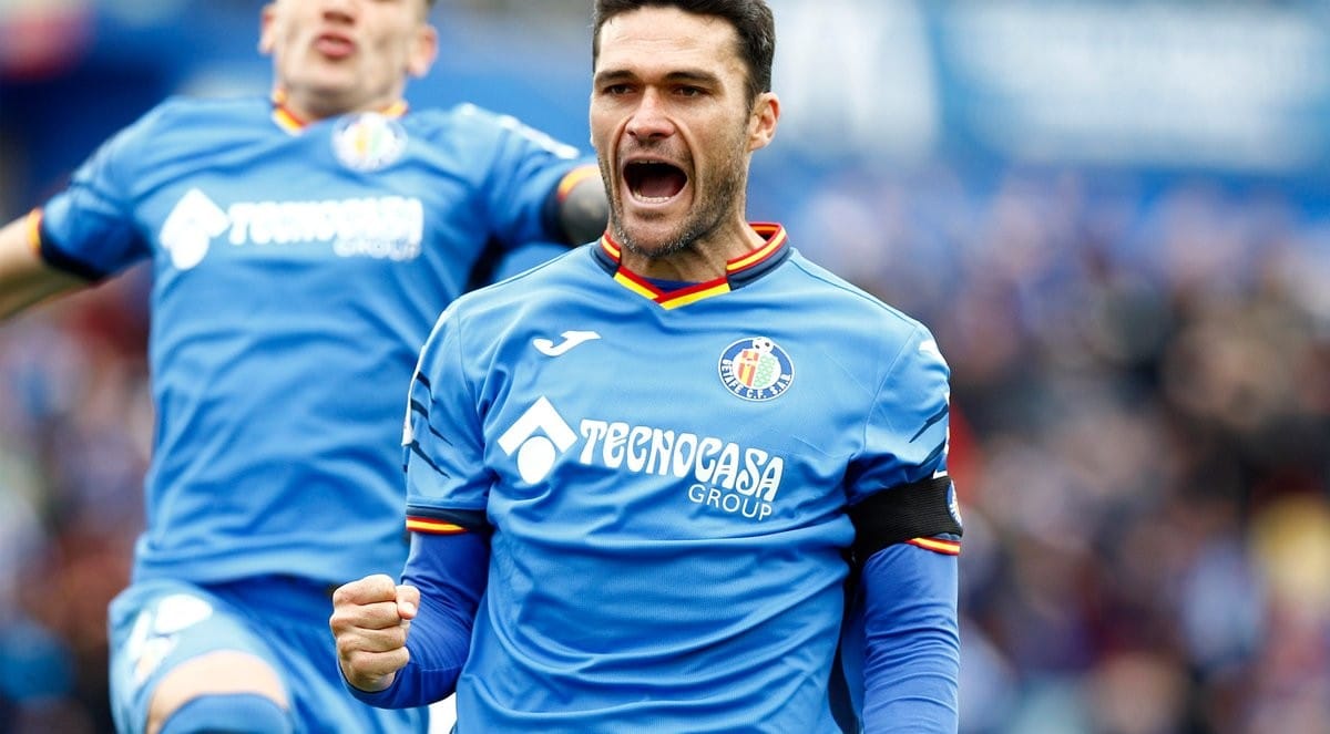 O Getafe aproveita a mar&eacute; favor&aacute;vel e d&aacute; mais um passo firme para se aproximar da Champions