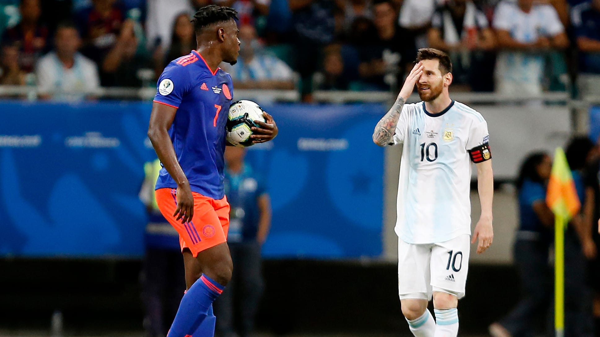 Em jogo abaixo do esperado, Col&ocirc;mbia desbanca Argentina com dois gola&ccedil;os no segundo tempo