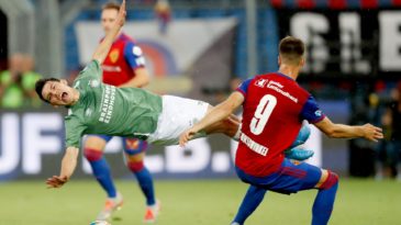 Virada na ida não adiantou nada: PSV perde para o Basel e está eliminado da Champions