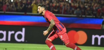 O Cerro Porteño teve forças para reagir e comemorar a classificação na Olla Azulgrana